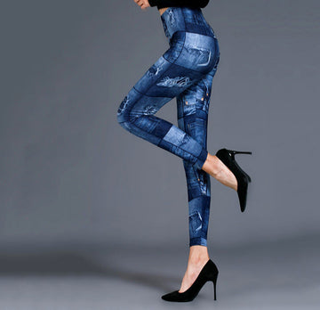 Legging ripped jeans look